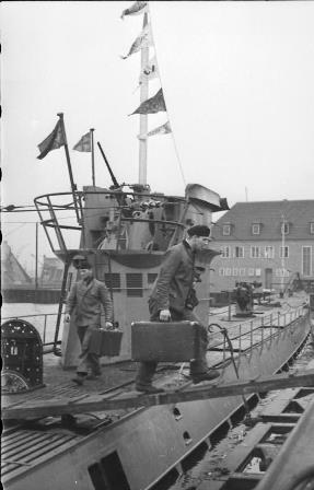 Type IXA submarine